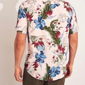 HOLLISTER Vic Huenemann Design Hawaiian Print Short Sleeve Shirt Sz Large